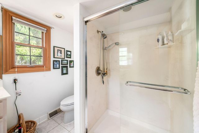 256 Montrose Way, Columbus, OH 43214