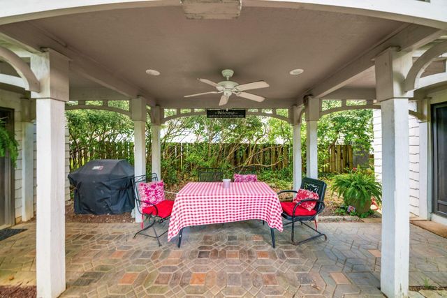 256 Montrose Way, Columbus, OH 43214