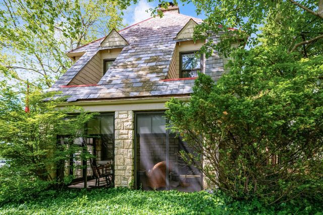 256 Montrose Way, Columbus, OH 43214