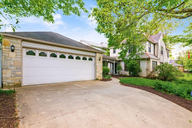 256 Montrose Way, Columbus, OH 43214