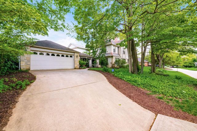 256 Montrose Way, Columbus, OH 43214