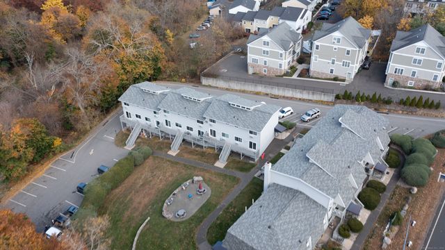 113 Park Avenue 20, Danbury, CT 06810