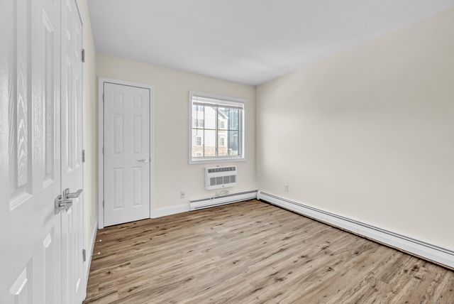 113 Park Avenue 20, Danbury, CT 06810