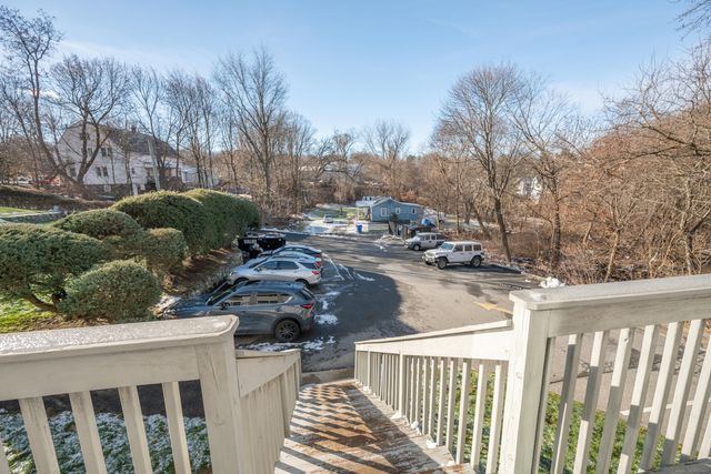 113 Park Avenue 20, Danbury, CT 06810