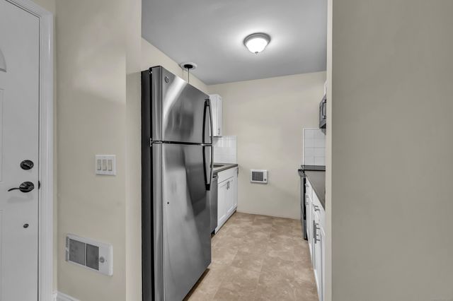 113 Park Avenue 20, Danbury, CT 06810