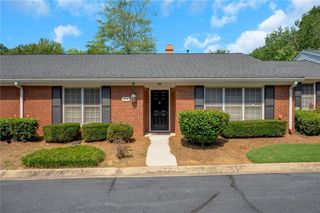 804 Dunwoody Chace, Atlanta, GA 30328