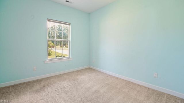 1024 Scenic BLVD, Chesapeake, VA 23322