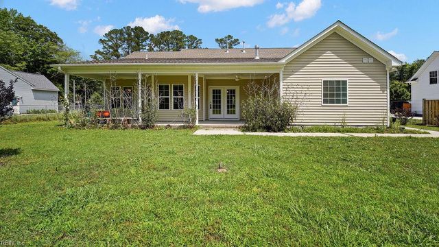 1024 Scenic BLVD, Chesapeake, VA 23322