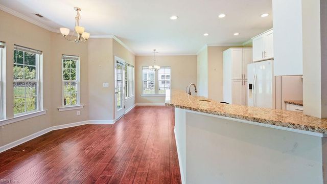 1024 Scenic BLVD, Chesapeake, VA 23322