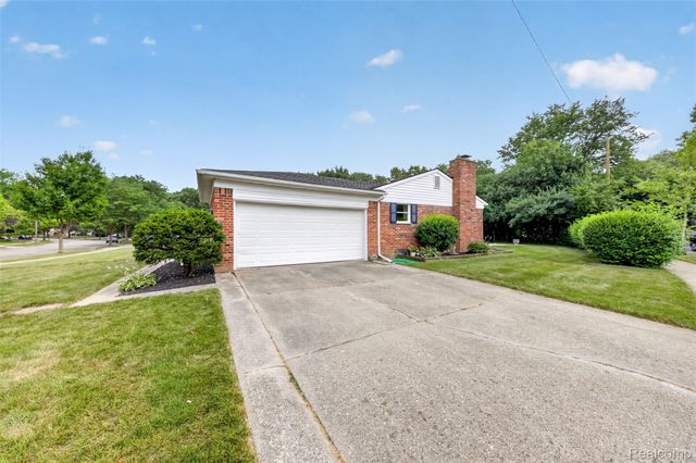 2880 Renfrew Street, Ann Arbor, MI 48105