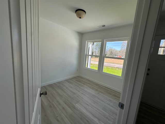 111 S Lee Street, Chesnee, SC 29323