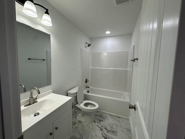 111 S Lee Street, Chesnee, SC 29323