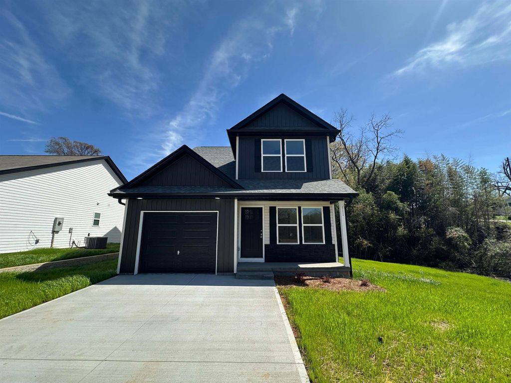 111 S Lee Street, Chesnee, SC 29323