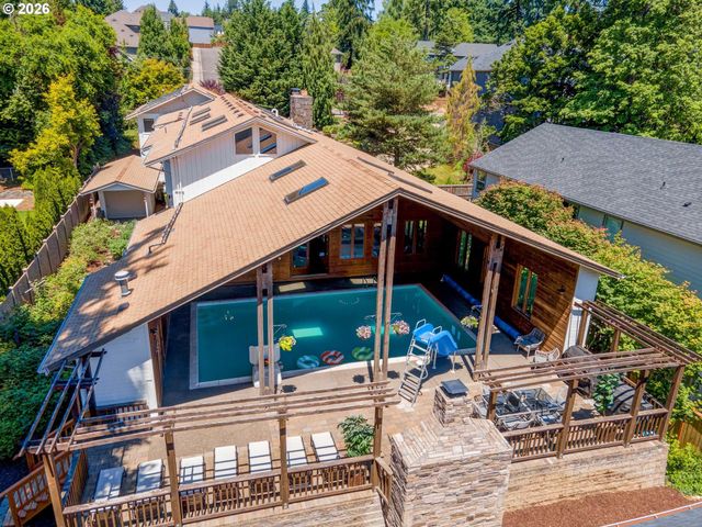11400 Nw DAMASCUS St, Portland, OR 97229