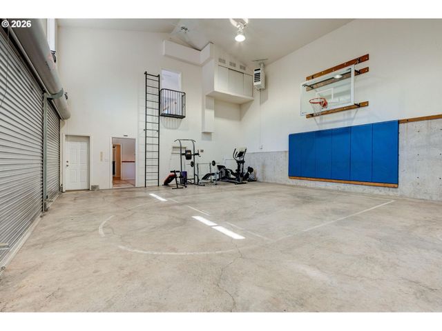 11400 Nw DAMASCUS St, Portland, OR 97229