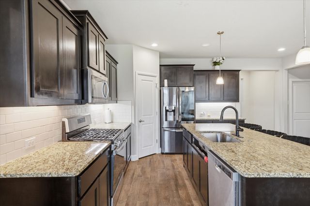 717 Greenford Manor, Fort Worth, TX 76247