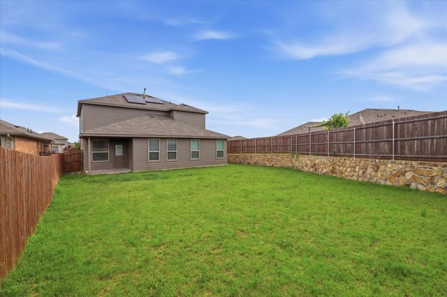 717 Greenford Manor, Fort Worth, TX 76247