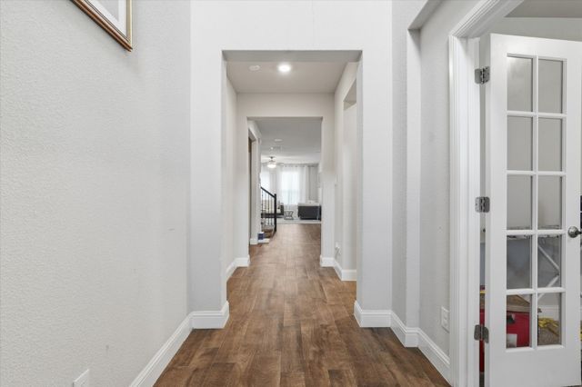 717 Greenford Manor, Fort Worth, TX 76247
