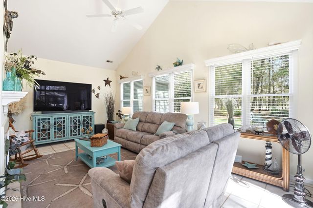 3156 Windward Village Lane SW, Supply, NC 28462