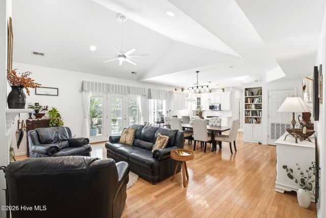 3156 Windward Village Lane SW, Supply, NC 28462