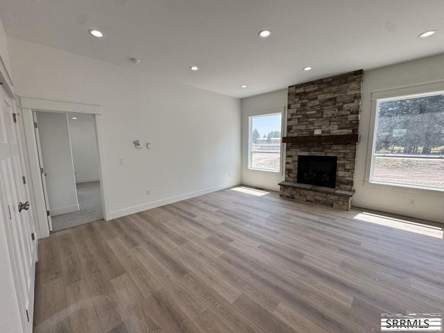 387 Wind River Drive, Shelley, ID 83274