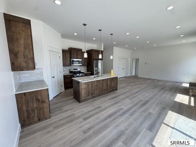 387 Wind River Drive, Shelley, ID 83274