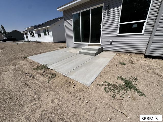 387 Wind River Drive, Shelley, ID 83274