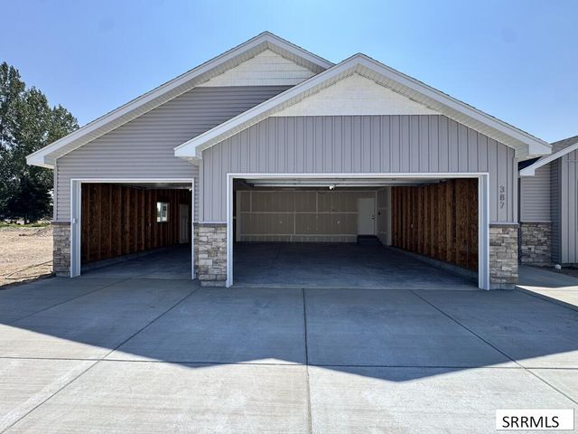 387 Wind River Drive, Shelley, ID 83274