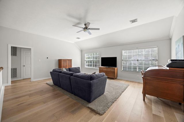 1911 Hartglen Circle, Katy, TX 77450