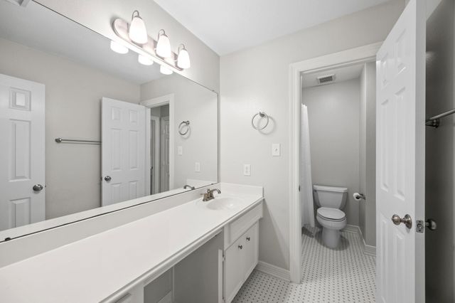 1911 Hartglen Circle, Katy, TX 77450