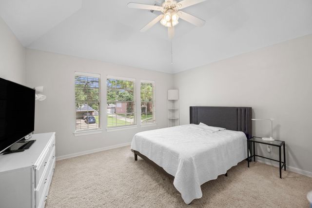 1911 Hartglen Circle, Katy, TX 77450