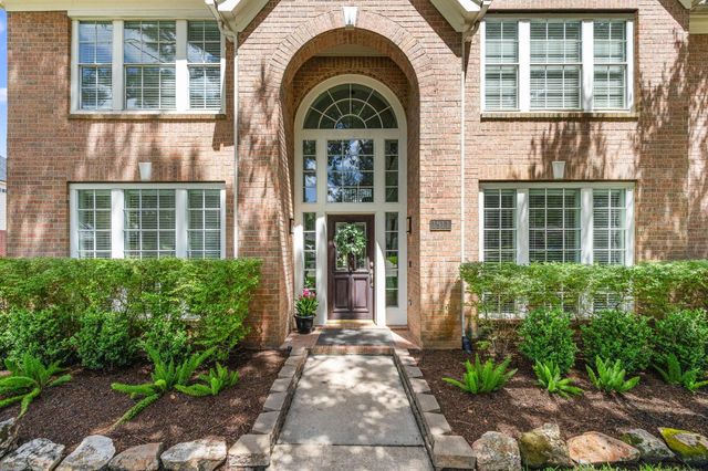 1911 Hartglen Circle, Katy, TX 77450
