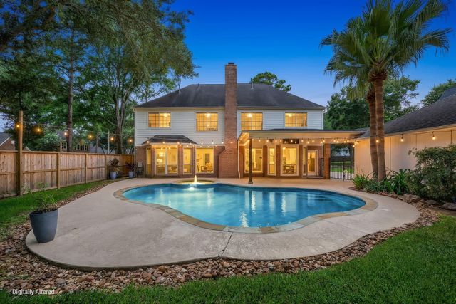 1911 Hartglen Circle, Katy, TX 77450