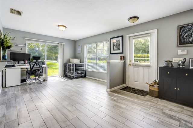 9550 CHARLESBERG DRIVE, Tampa, FL 33635