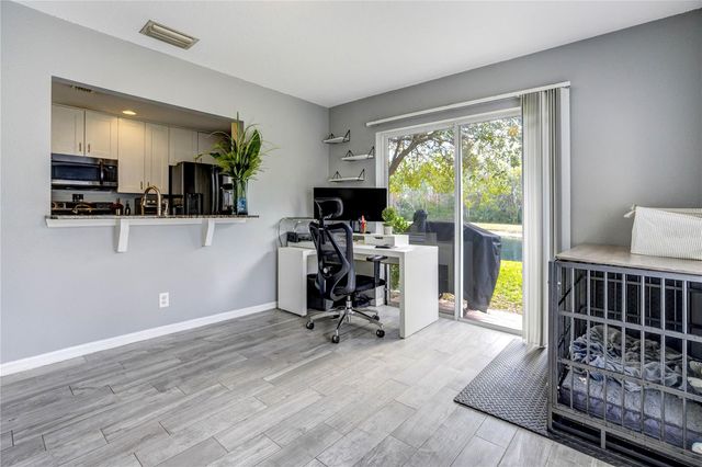 9550 CHARLESBERG DRIVE, Tampa, FL 33635