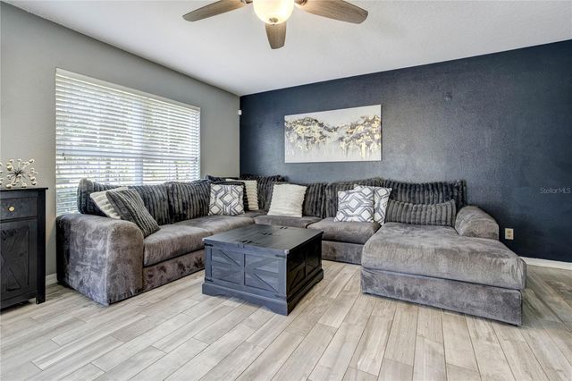 9550 CHARLESBERG DRIVE, Tampa, FL 33635