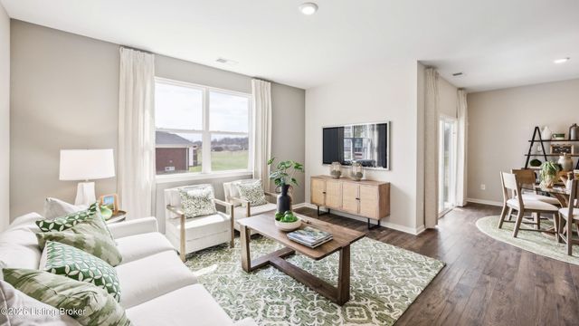 11124 Pheasant Run Ct, Louisville, KY 40229