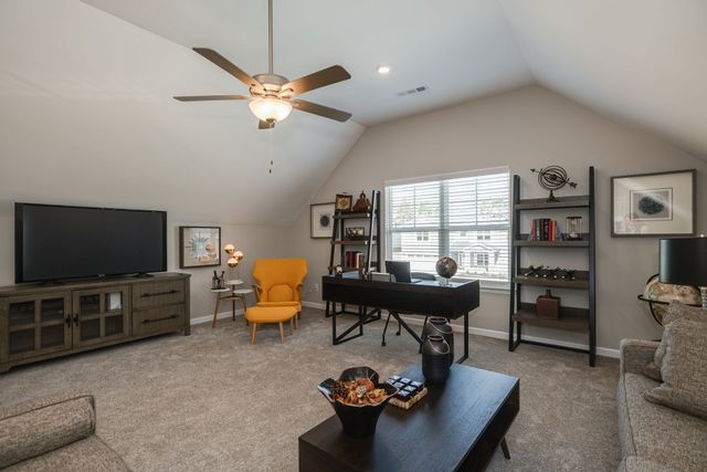 105 Einkorn Rd, Shelbyville, TN 37160