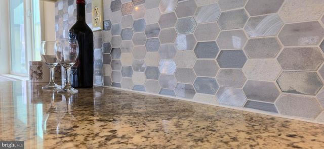 30 W BAYARD ST, Fenwick Island, DE 19944