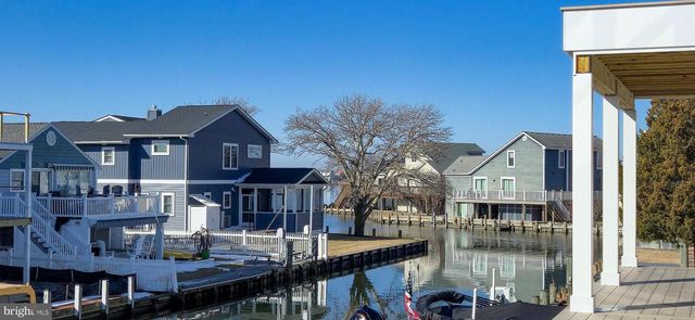 30 W BAYARD ST, Fenwick Island, DE 19944