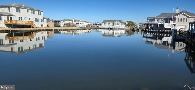 30 W BAYARD ST, Fenwick Island, DE 19944