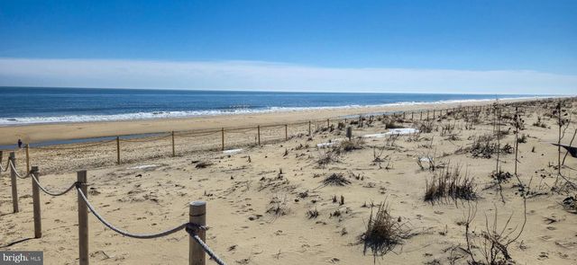 30 W BAYARD ST, Fenwick Island, DE 19944