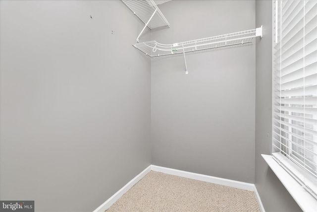 112 CHATHAM SQ, Winchester, VA 22601