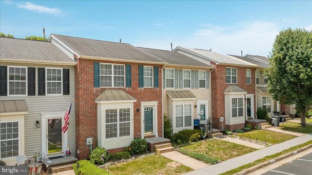 112 CHATHAM SQ, Winchester, VA 22601