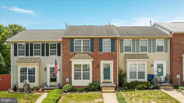 112 CHATHAM SQ, Winchester, VA 22601