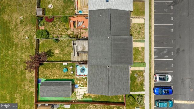 112 CHATHAM SQ, Winchester, VA 22601