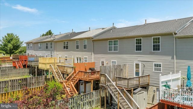 112 CHATHAM SQ, Winchester, VA 22601