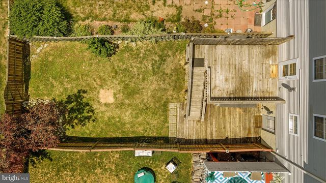112 CHATHAM SQ, Winchester, VA 22601