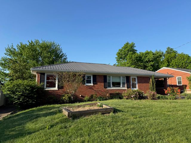208 Gale Drive, Lancaster, KY 40444