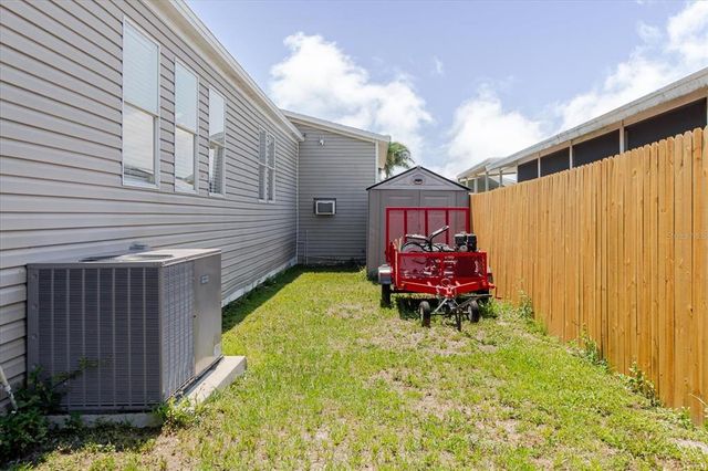 8471 FANTASIA PARK WAY, Riverview, FL 33578